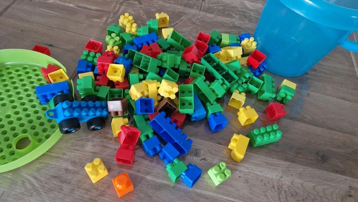 Seau de lego cube - photo numéro 4