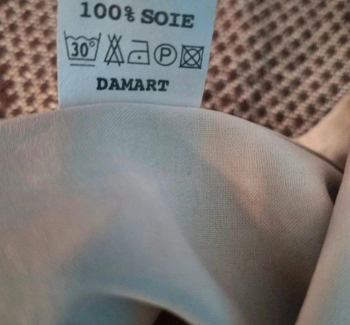 Chemise à manches longues Damart taille 38 mixte - photo numéro 7