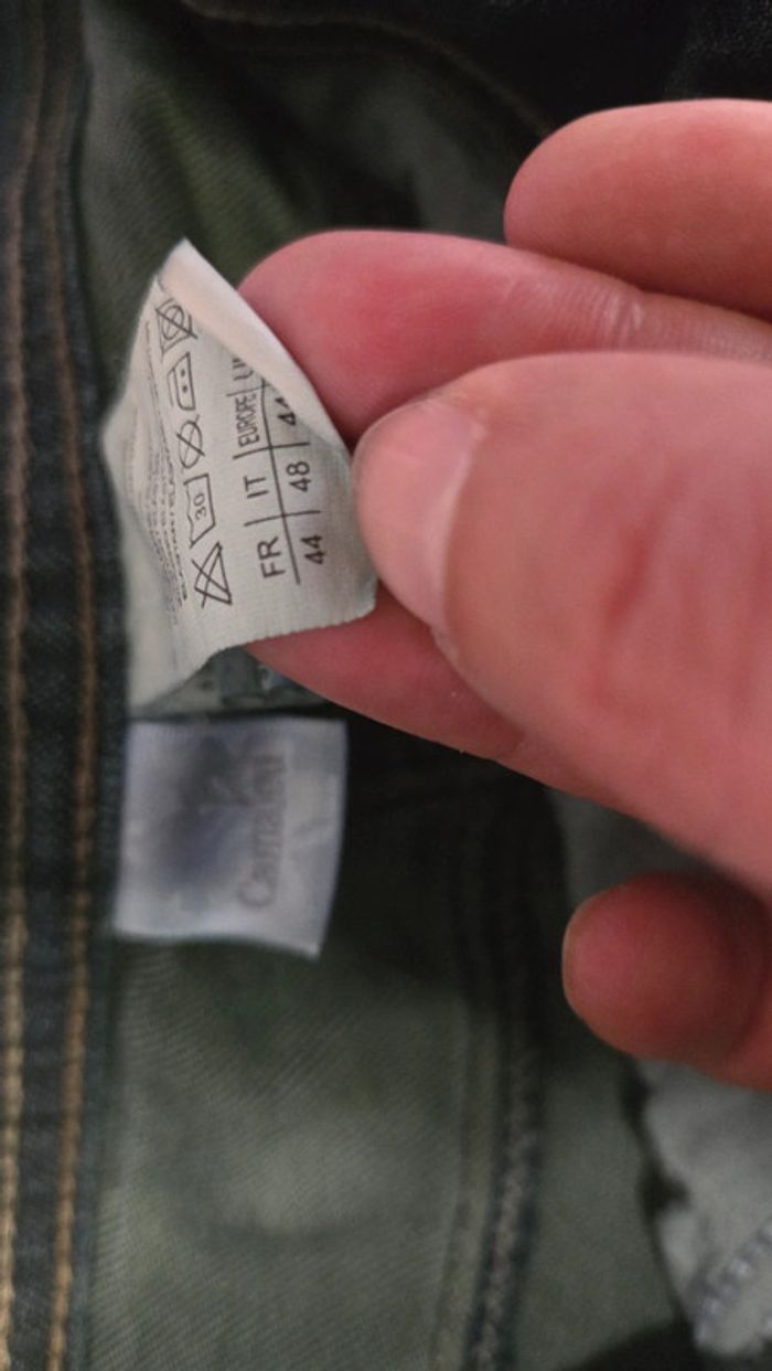 Jupe courte 44 - photo numéro 2