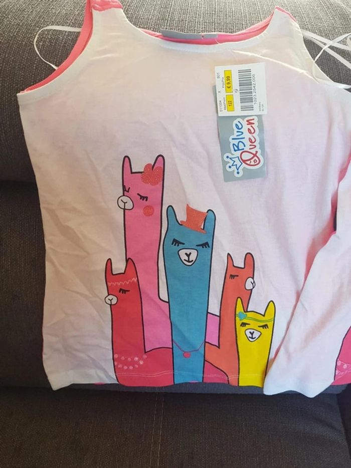 Lot de 2 Débardeurs taille 6 ans et 7 ans - photo numéro 3