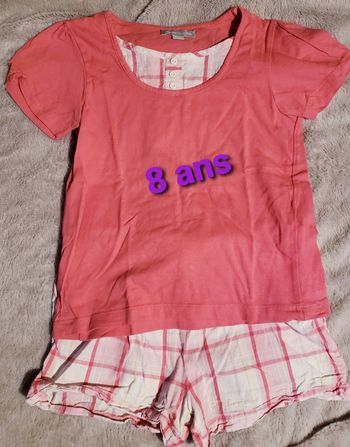Pyjashort 3 Suisses taille 8 ans