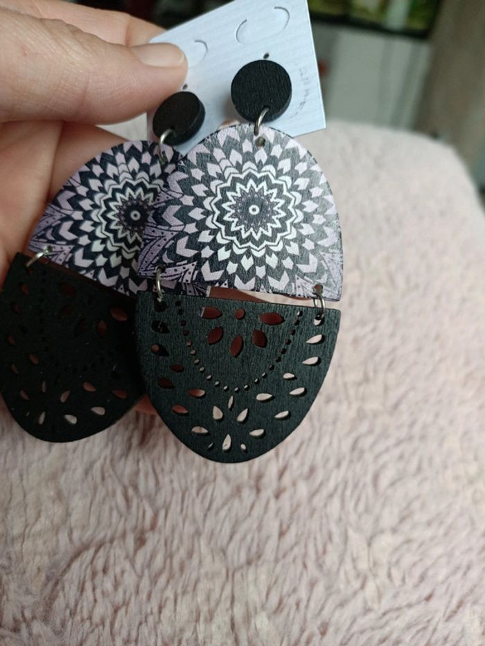 Magnifique boucles d'oreilles - photo numéro 3