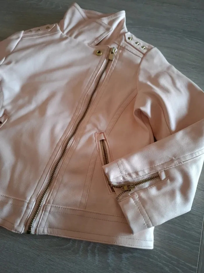 Veste rose 4 ans - photo numéro 2