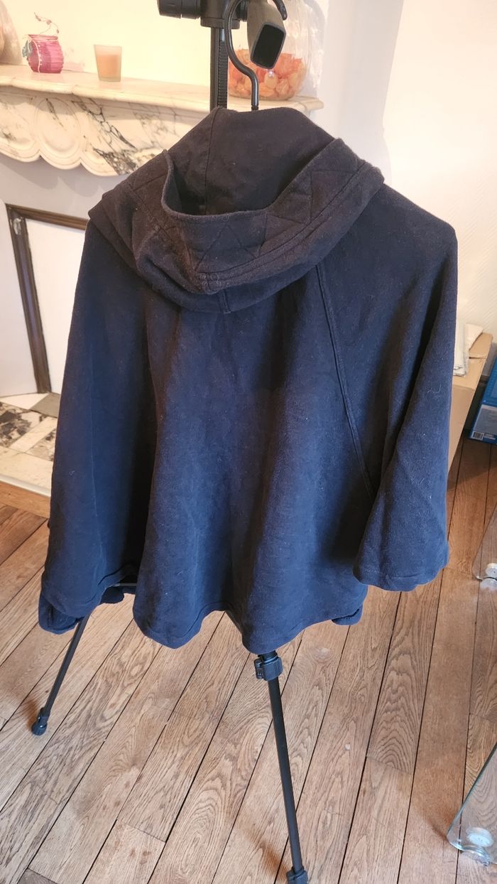 Cape femme - photo numéro 2