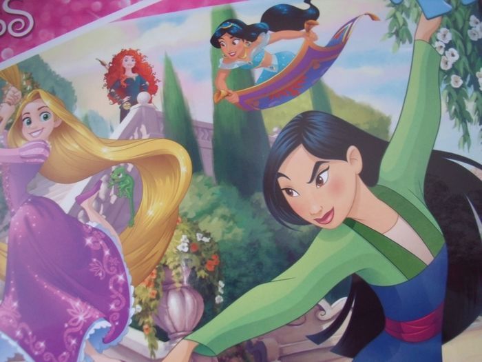 puzzle Disney - LES PRINCESSES - NEUF sous blister - photo numéro 2