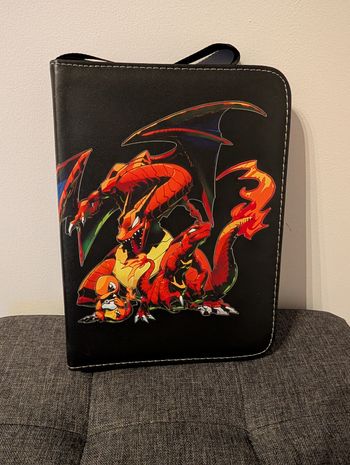 Livre range-carte Pokémon Dracaufeu Reptincel Salamèche 