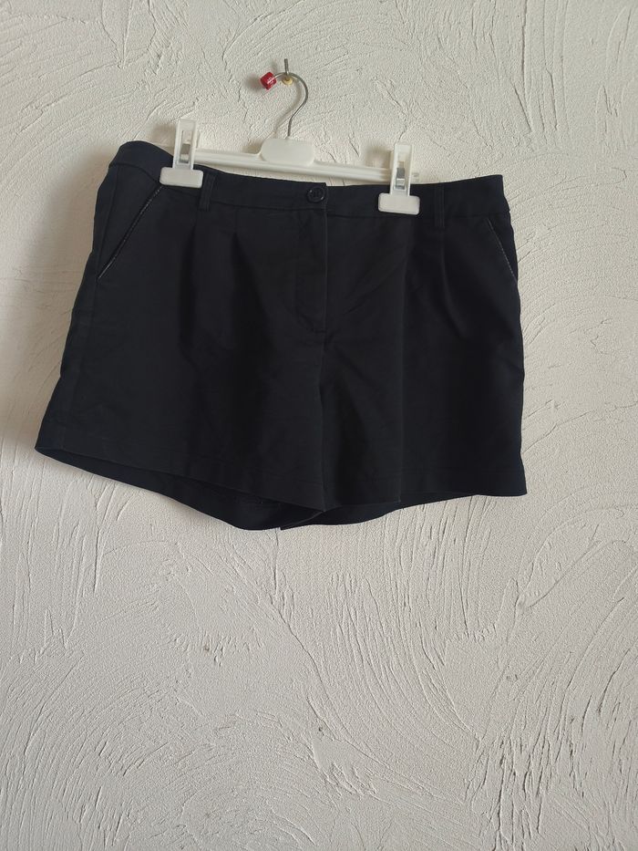 Short noire