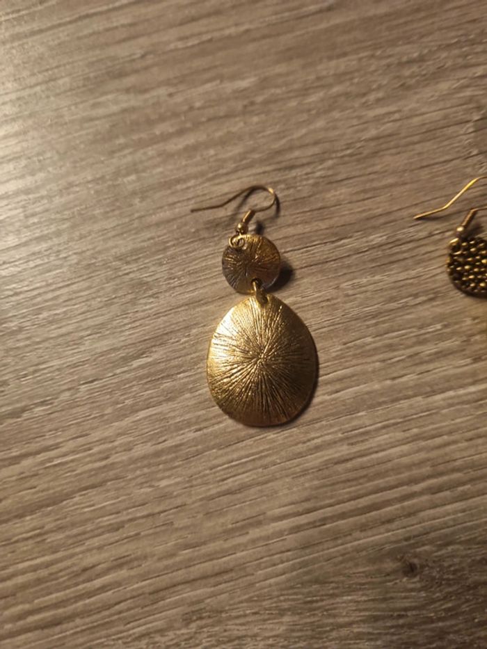 Boucle d'oreille - photo numéro 2