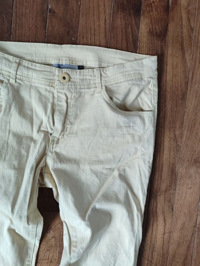 Pantalon jaune pâle - photo numéro 3