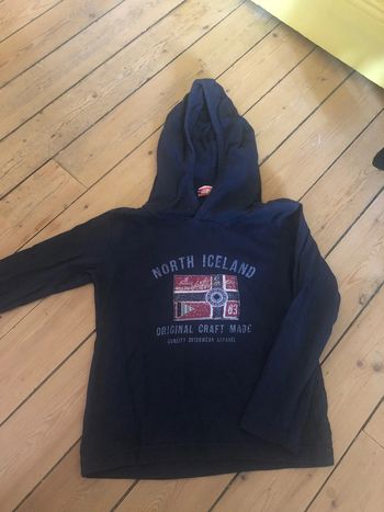 Tee shirt a capuche TAO