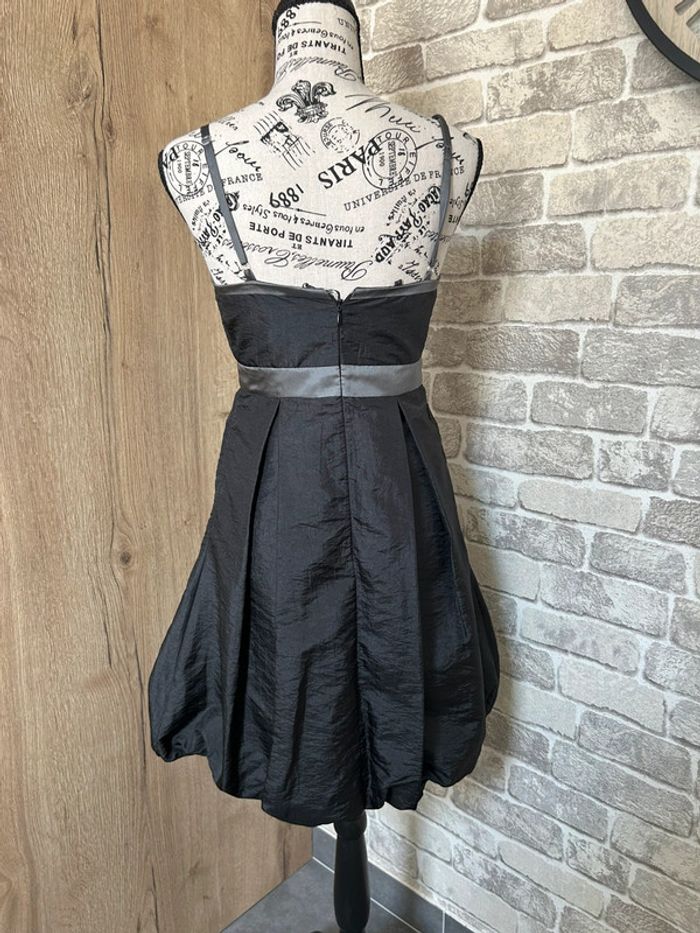 Robe de cocktail taille 38 - photo numéro 4