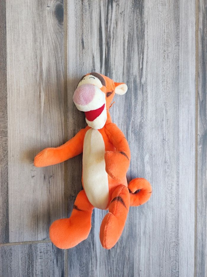 Peluche Tigroo 20cm