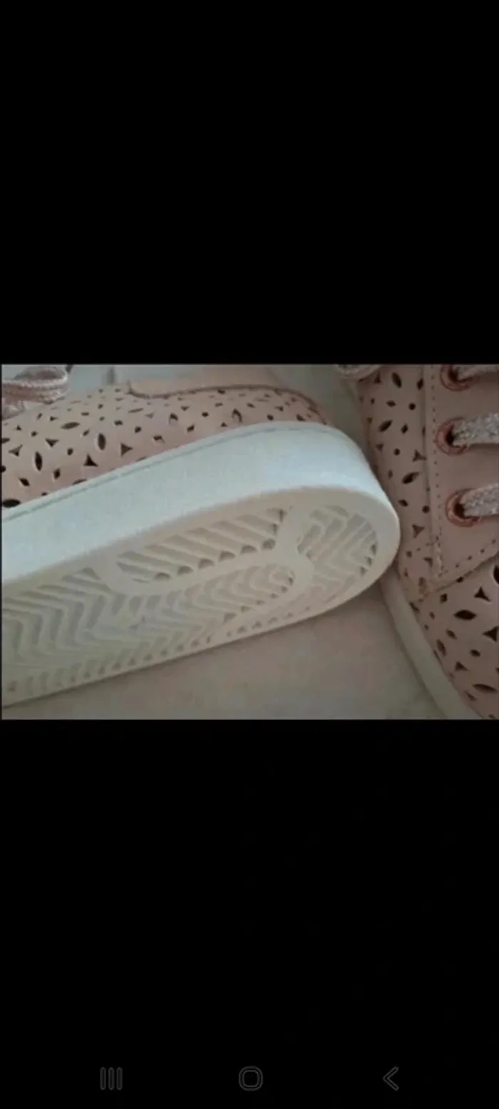 Chaussures neuves 32 - photo numéro 4
