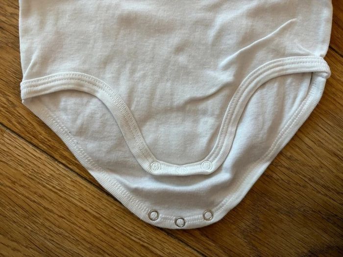 Lot de 5 bodies MC Petit Bateau 36M - photo numéro 13