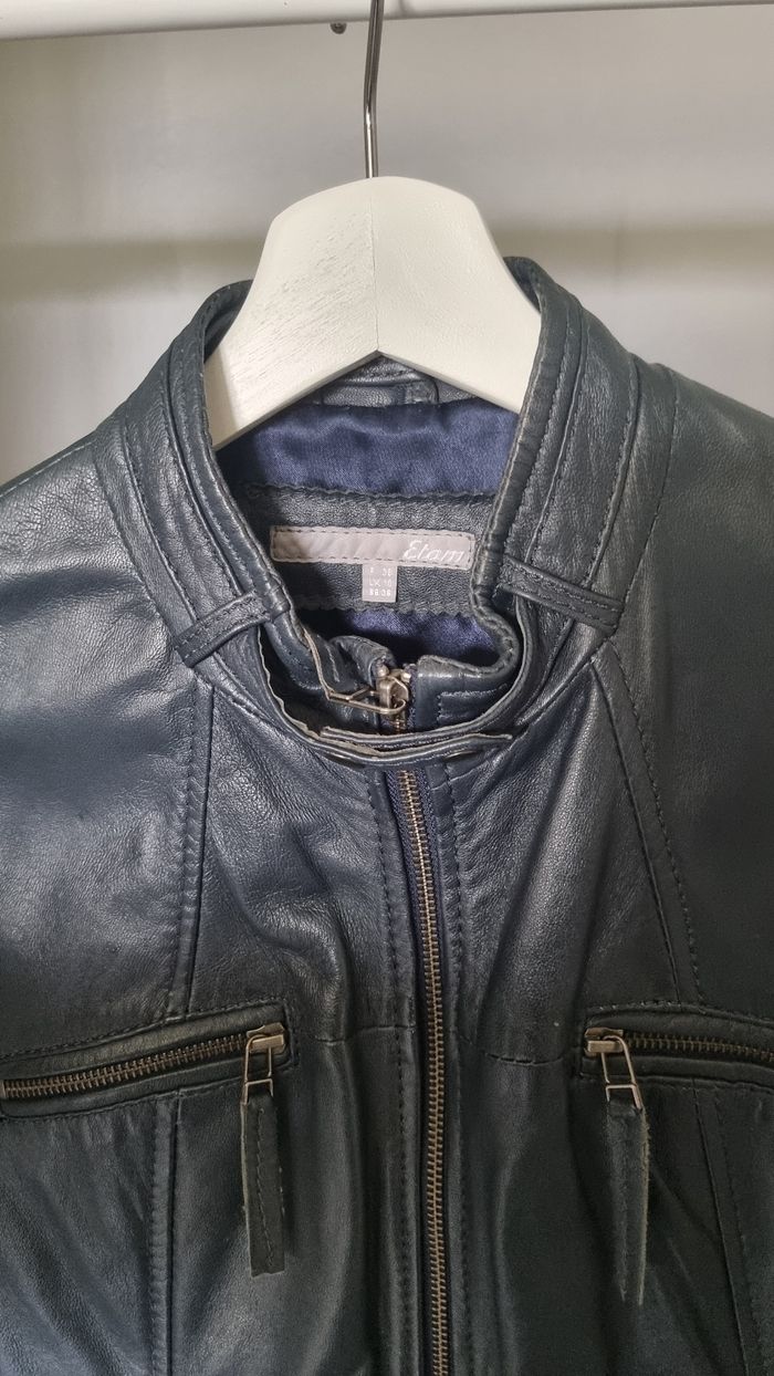 Blouson en cuir bleu marine marque Etam taille 38 - photo numéro 4