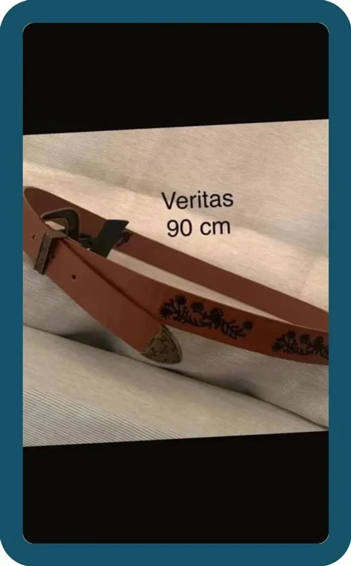 Très jolie Ceinture Camel avec broderies 90 cm Veritas