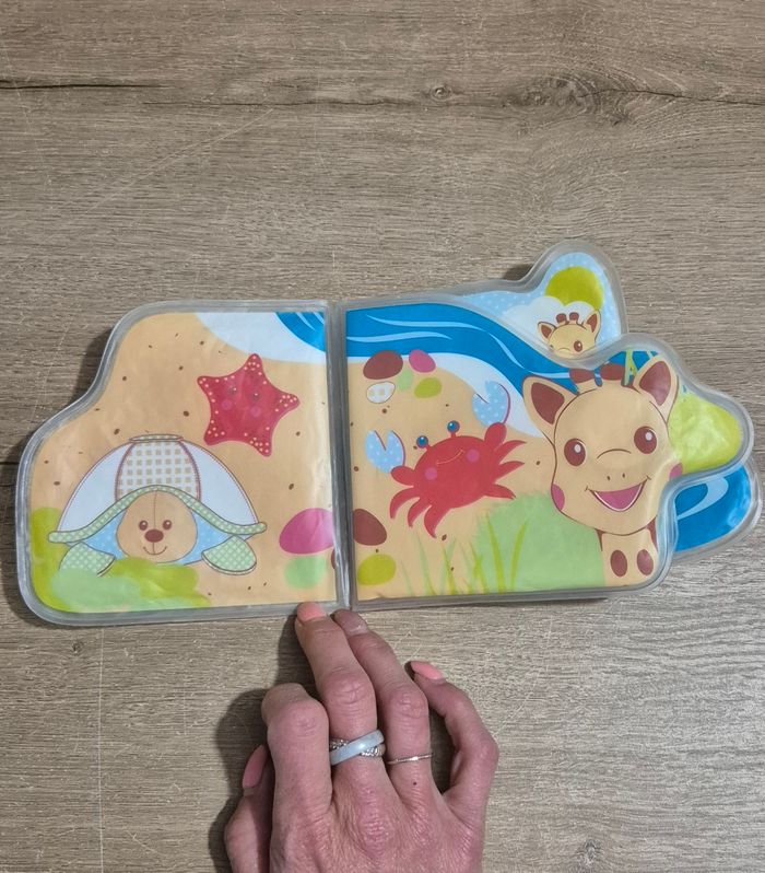 Livre de bain Sophie la girafe - photo numéro 2