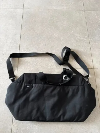 Sac fourre tout Lexon Apollo, très bon état 55x30cm