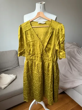 Jolie robe verte 40/L