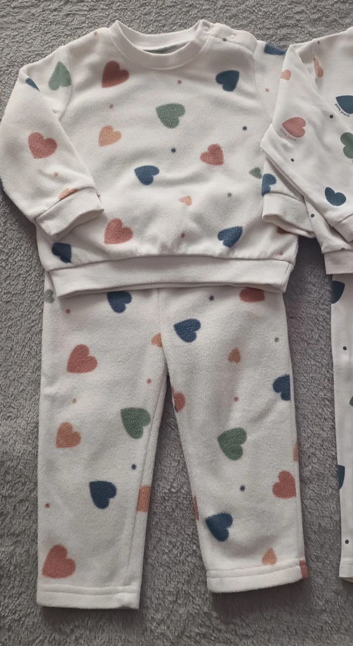 Lot 2 pyjamas - photo numéro 2
