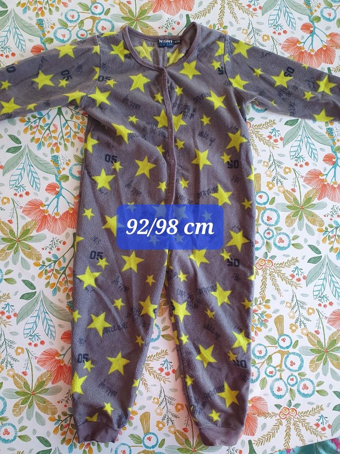 Pyjama 1 pièce 92/98cm