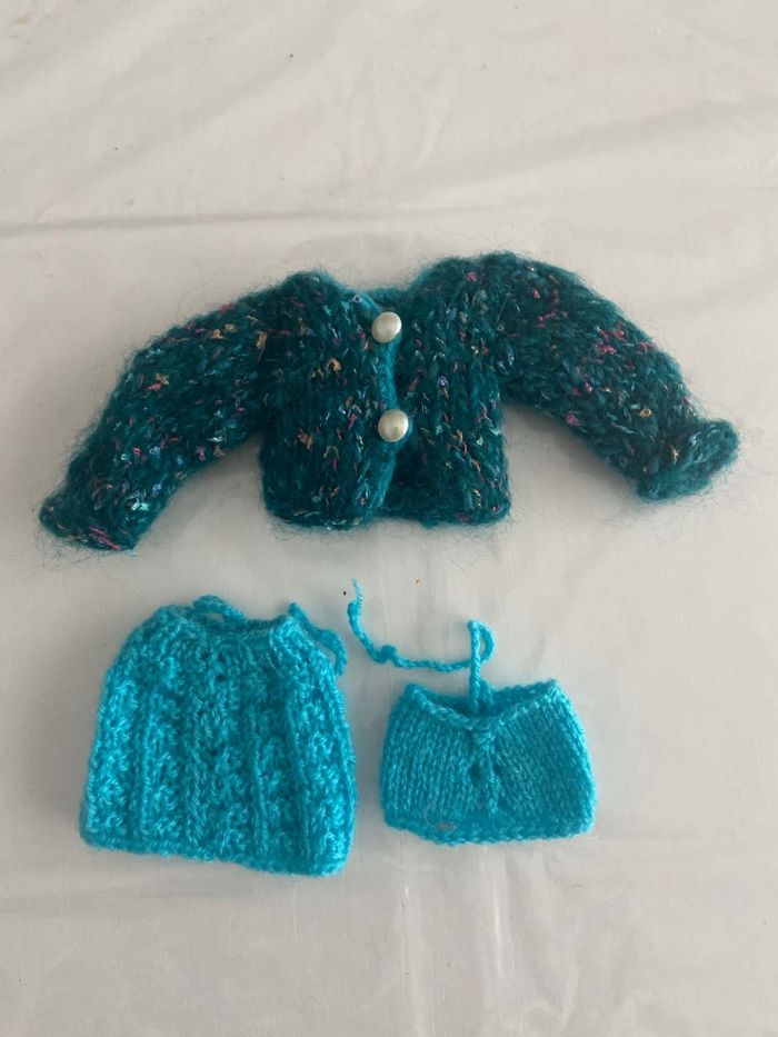Ensemble 3 pièces fait main pour poupée Barbie – Style Hiver/Chic - photo numéro 1
