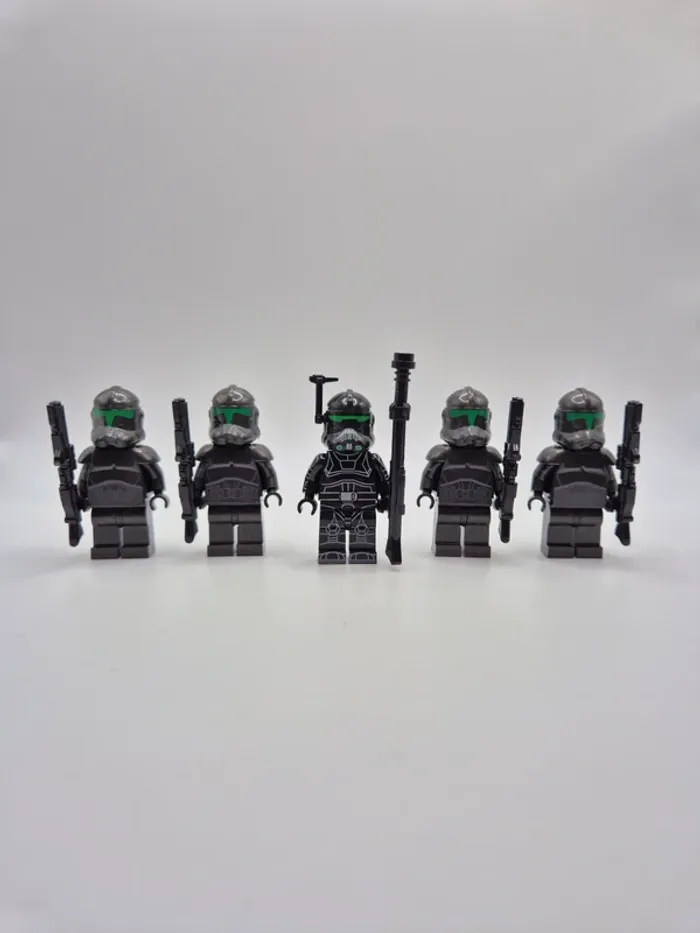 Figurines type lego Clone Crosshair et 4 clones Élite Squad Troopers Bad Batch star wars