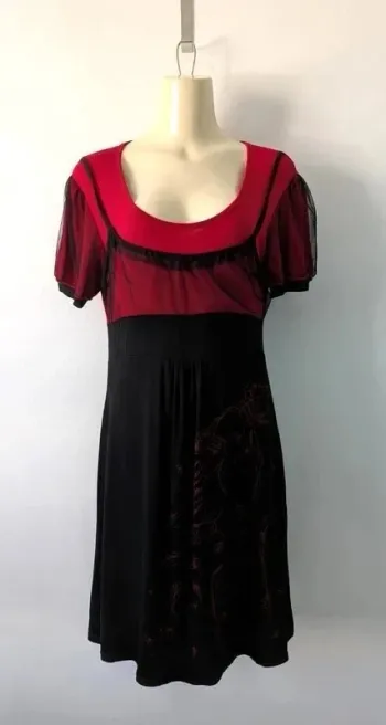 Robe manches courtes - Planète Interdite - taille 2 (38)