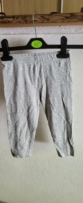 Leggings gris 6 ans