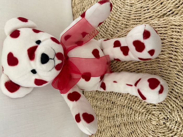 doudou cœur chien , ours