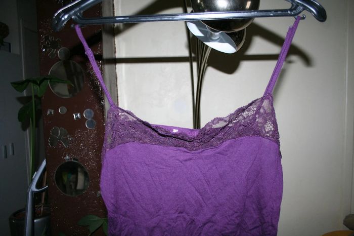 🌸Débardeur violet dentelle Taille 36 "Etam" 🌸 - photo numéro 2