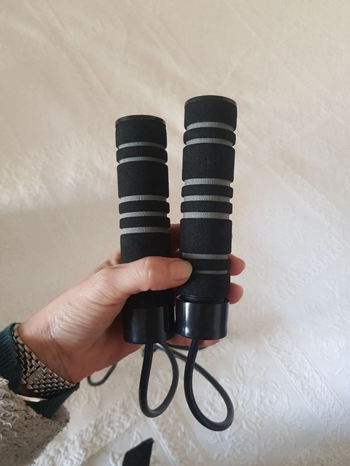 Corde à sauter Gold's gym - photo numéro 3