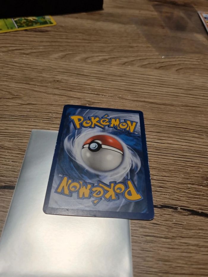 Carte pokémon reshiram Holo 14/73 fr année 2017 - photo numéro 6