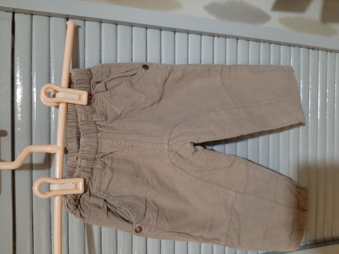 4 pantalons et 2 tuniques filles Taille 12 mois - photo numéro 5