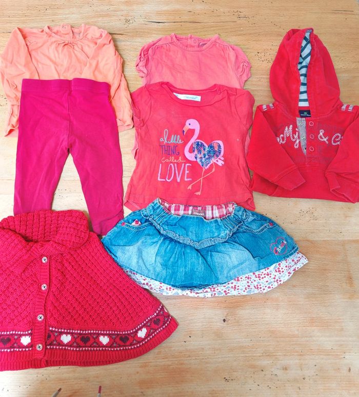 Lot vêtements fille 9 mois