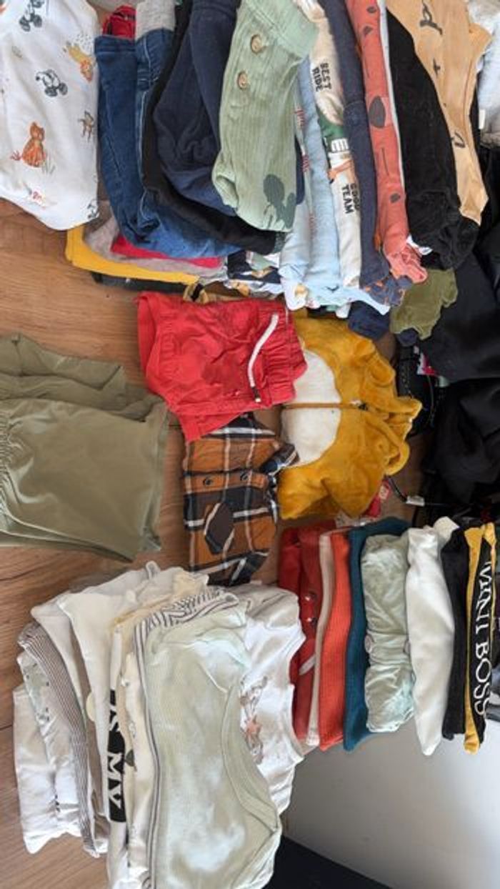 Lot de vêtement 12 mois