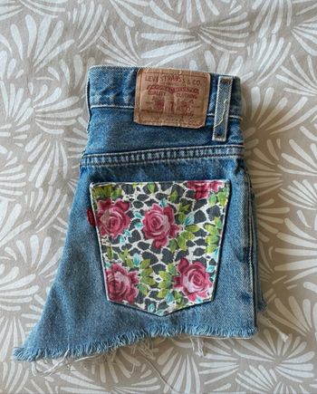 Short Levi’s à fleurs