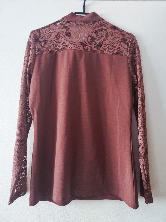 Blouse manche longue a dentelle - photo numéro 3