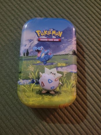 Boîte métal Pokémon