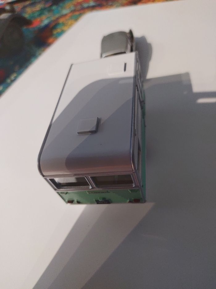 Ds Citroën avec caravane Vert - photo numéro 4