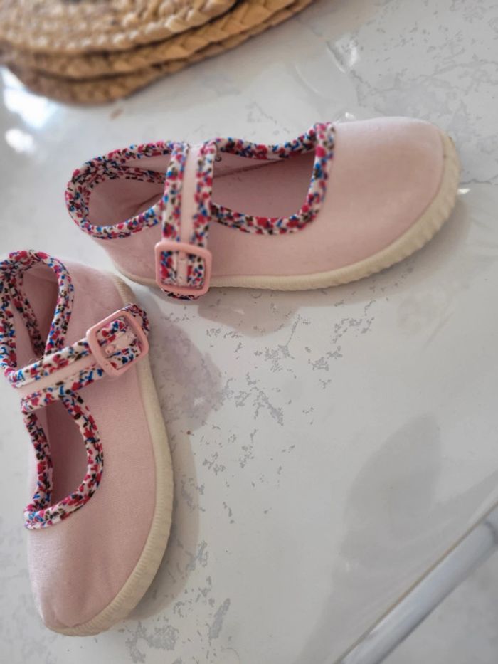 Chaussure d été MNG rose pointure 24 - photo numéro 3