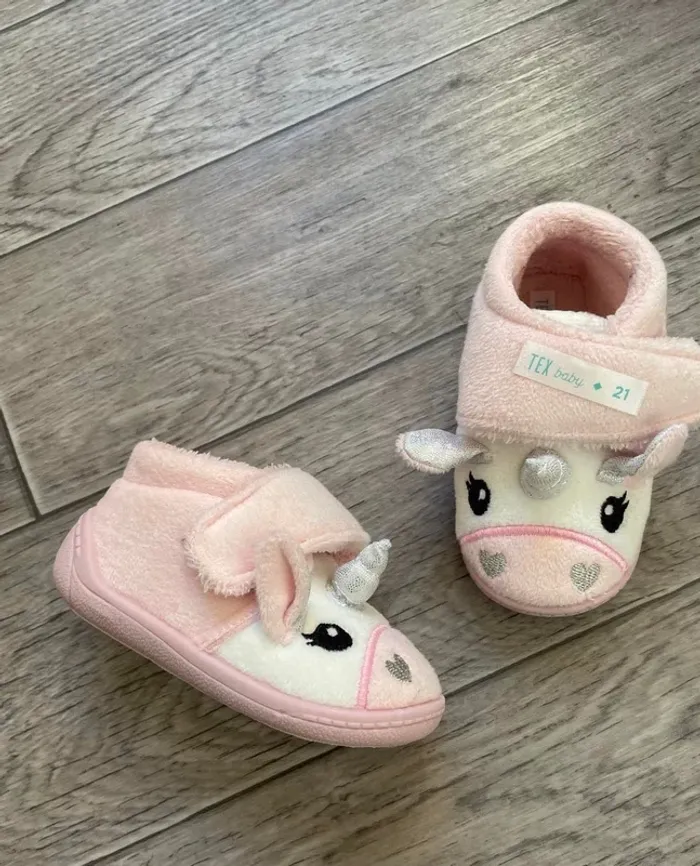 Chaussons licorne  Tex  21 Impeccable