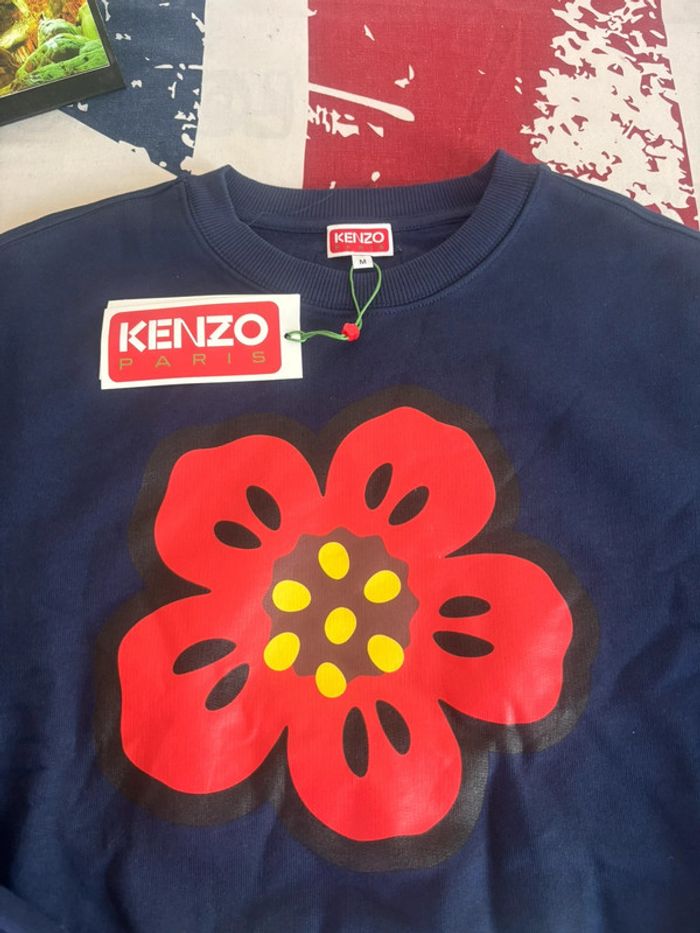 Sweat Kenzo taille M bleu « fleur » - photo numéro 2