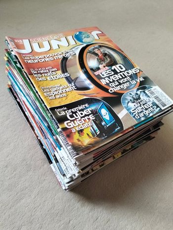 Lot de 33 Science & Vie Junior n° 182 à 215 + 7 hors-séries n°62 à 69