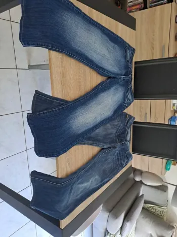 Lot 2 jeans