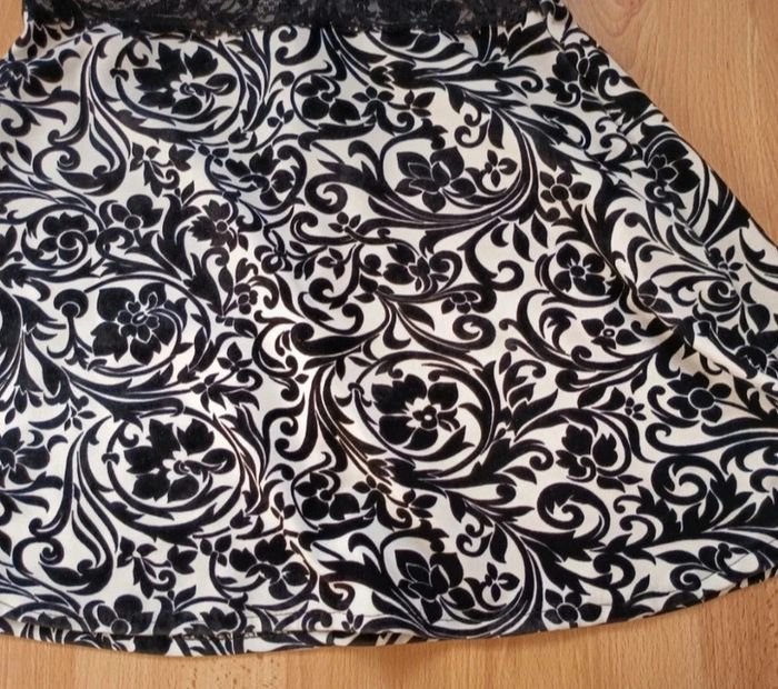 Robe élégante femme taille 42 - photo numéro 2