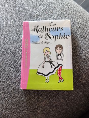 Les malheurs de Sophie . Bibliothèque rose