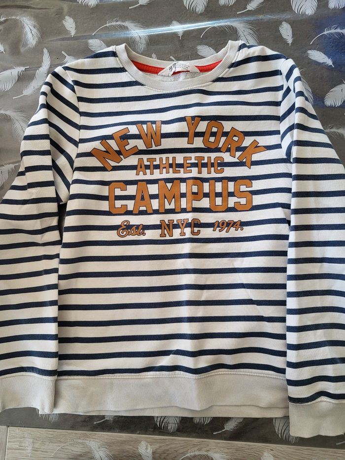 Sweat-shirt style marinière taille 8/10 ans