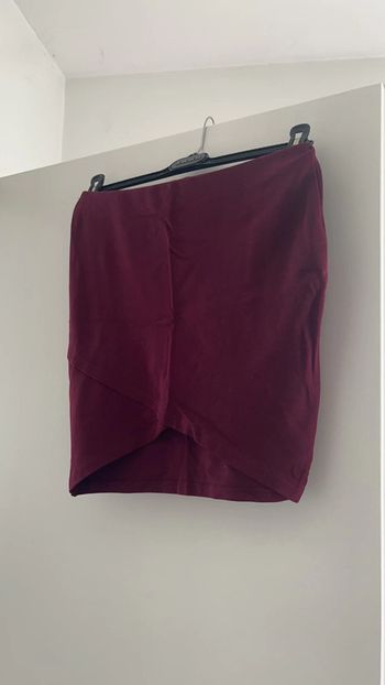 Jupe droite stradivarius bordeaux