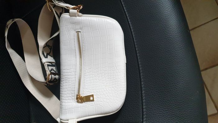 sac banane blanc neuf - photo numéro 3
